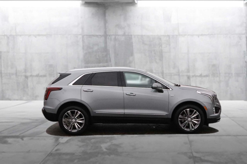 Cadillac XT5 Vehicle Image 05