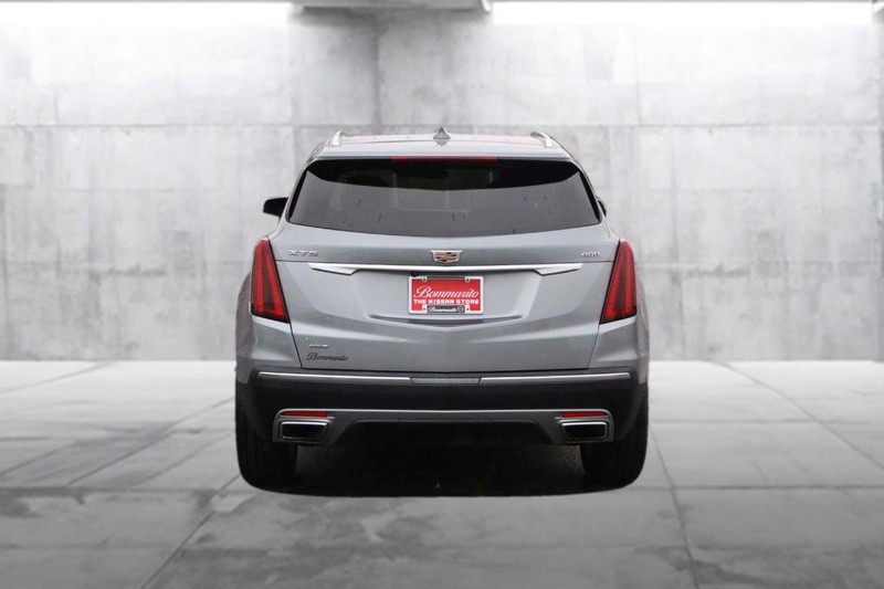Cadillac XT5 Vehicle Image 06