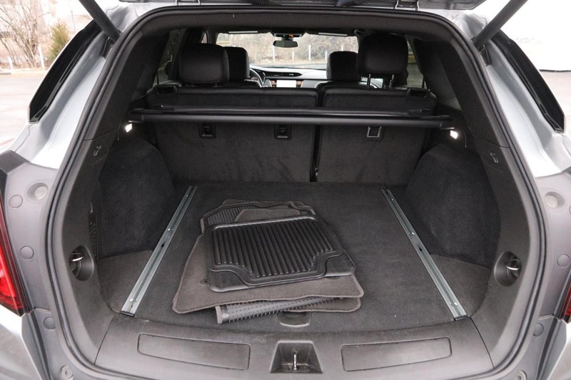 Cadillac XT5 Vehicle Image 07