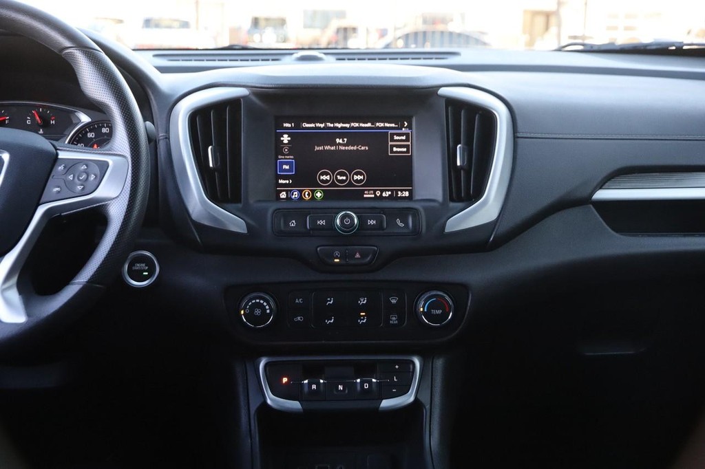 GMC Terrain Vehicle Image 23