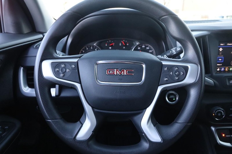 GMC Terrain Vehicle Image 10