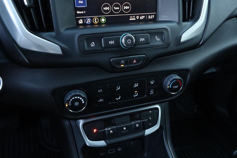 GMC Terrain Vehicle Image 17