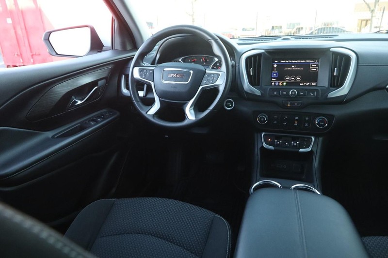 GMC Terrain Vehicle Image 21