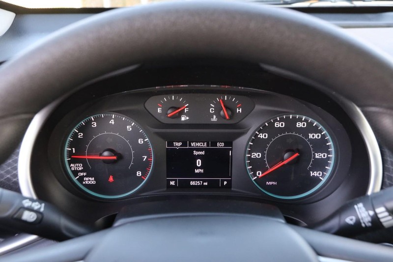 Chevrolet Malibu Vehicle Image 13