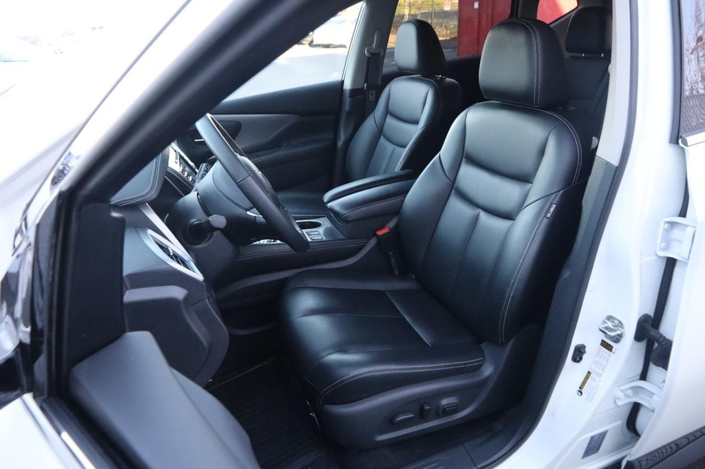 Nissan Murano Vehicle Image 08