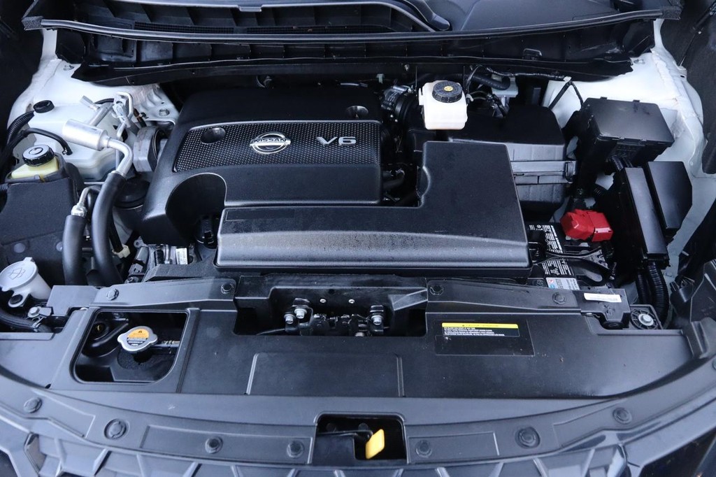 Nissan Murano Vehicle Image 26