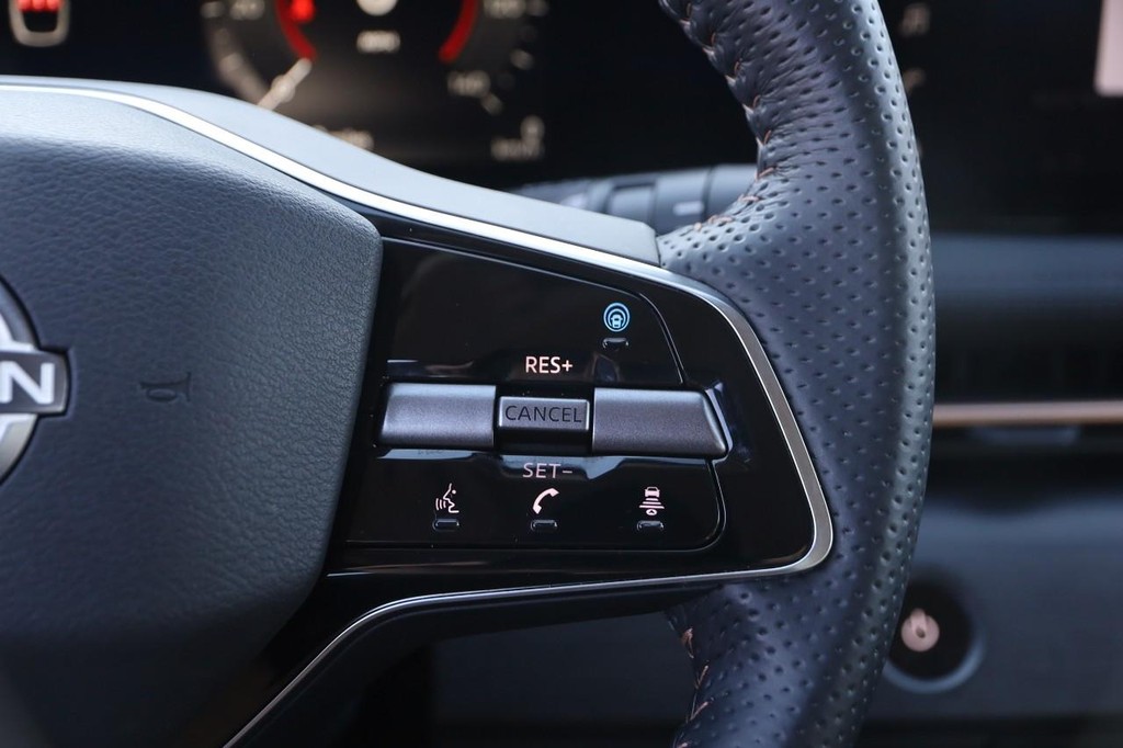 Nissan ARIYA Vehicle Image 12