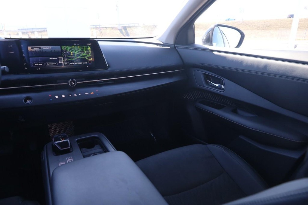 Nissan ARIYA Vehicle Image 24