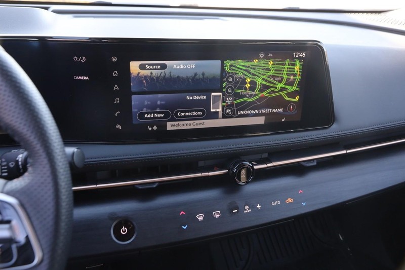 Nissan ARIYA Vehicle Image 15