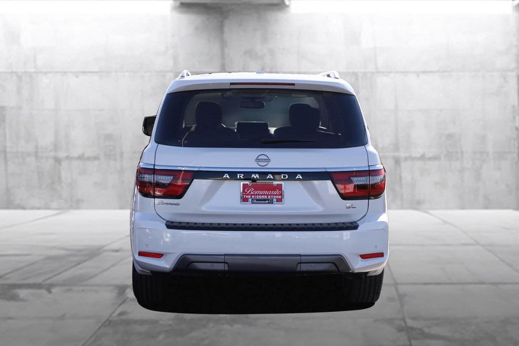Nissan Armada Vehicle Image 05