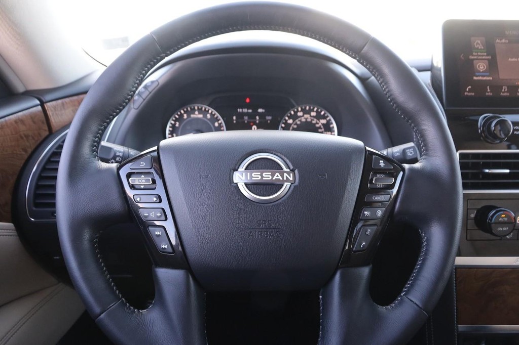 Nissan Armada Vehicle Image 13