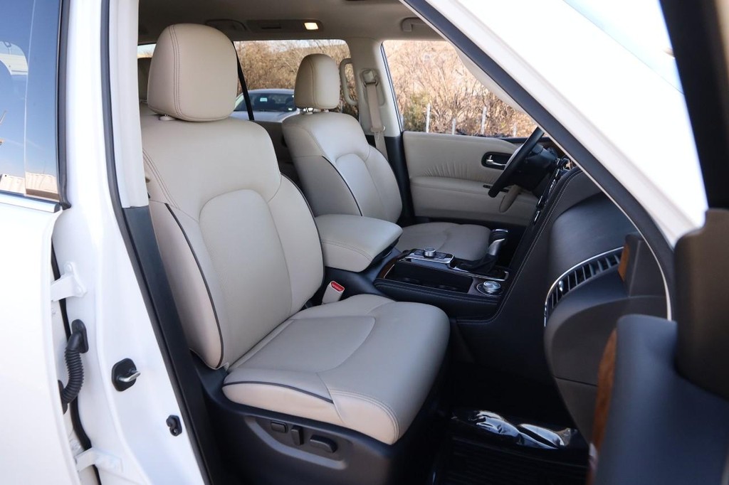 Nissan Armada Vehicle Image 29