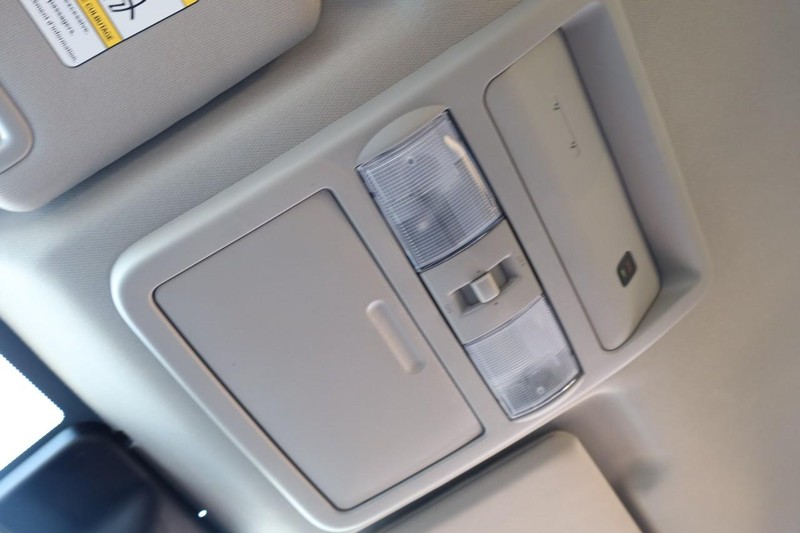 Nissan Frontier Vehicle Image 17