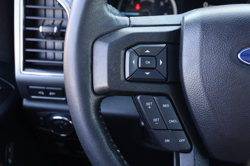 Ford F-150 Vehicle Image 13