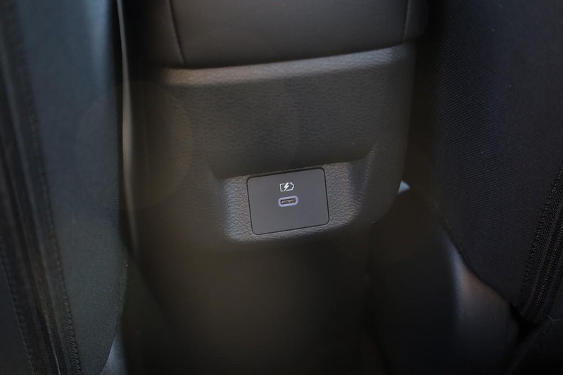 Nissan Versa Vehicle Image 20