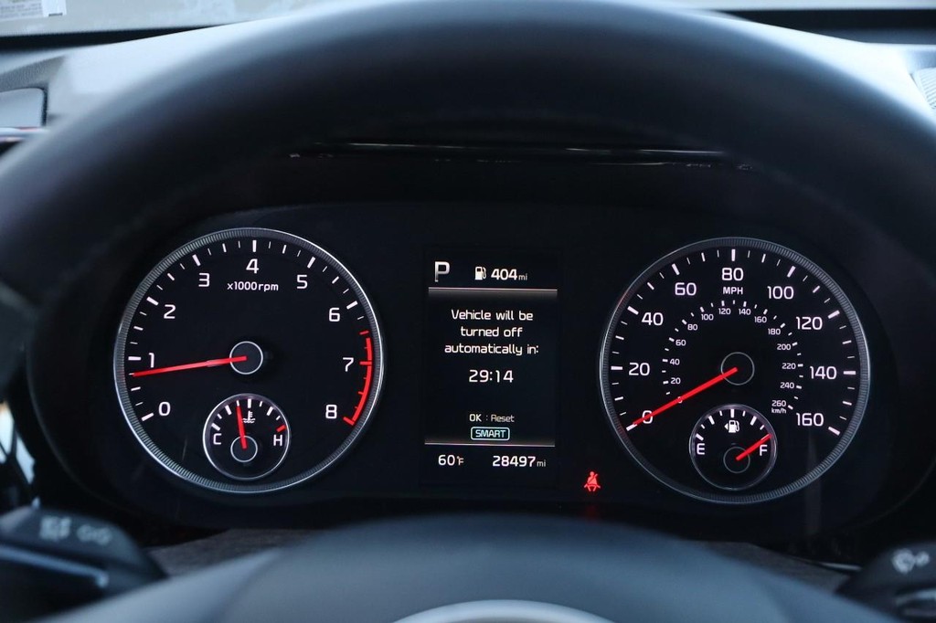 Kia K5 Vehicle Image 15