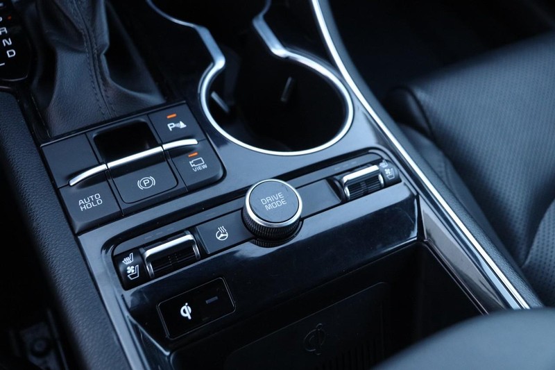 Kia K5 Vehicle Full-screen Gallery Image 21