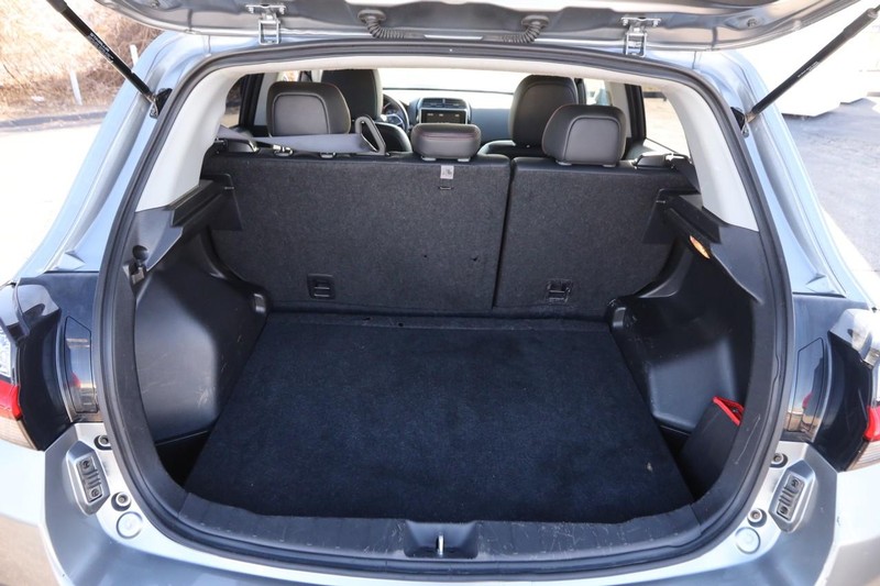 Mitsubishi Outlander Sport Vehicle Image 07