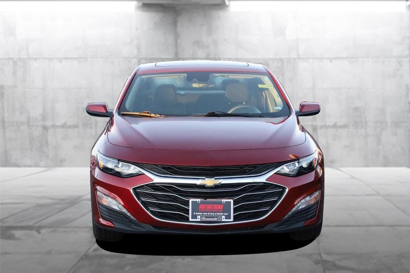 Chevrolet Malibu Vehicle Image 04