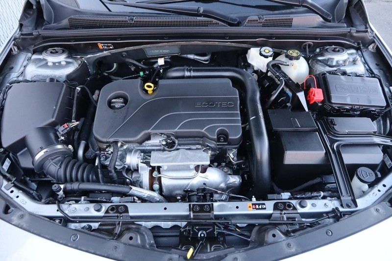 Chevrolet Malibu Vehicle Image 26