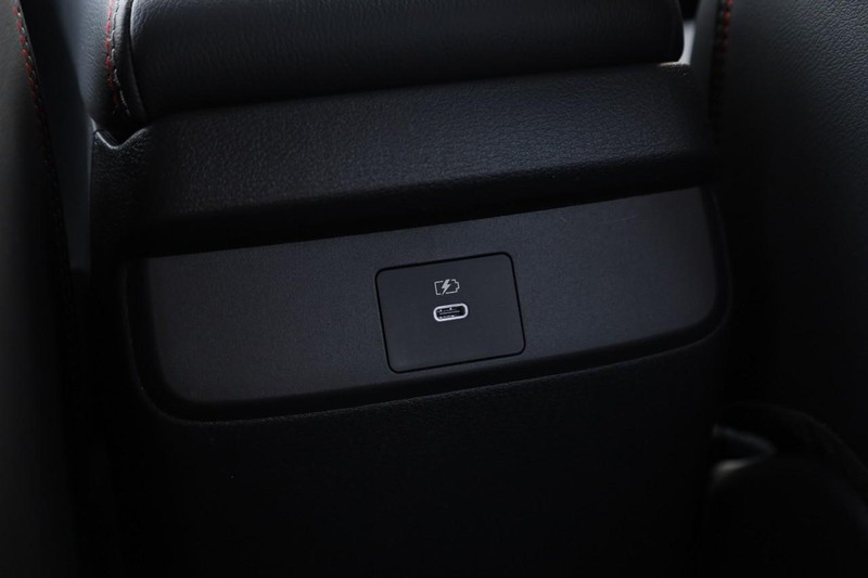 Nissan Sentra Vehicle Image 22