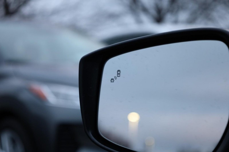 Nissan Versa Vehicle Image 18