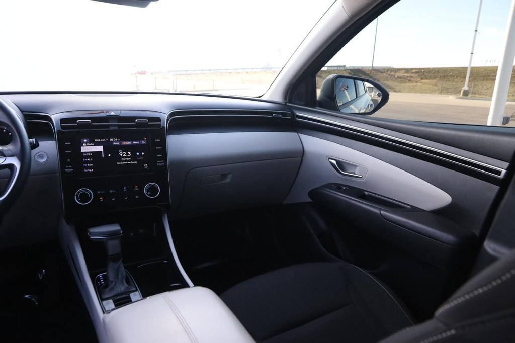 Hyundai Tucson Vehicle Image 27