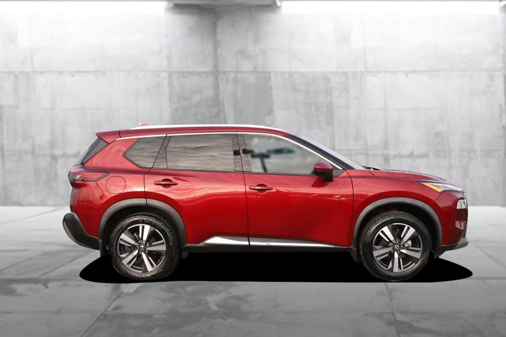 Nissan Rogue Vehicle Image 05