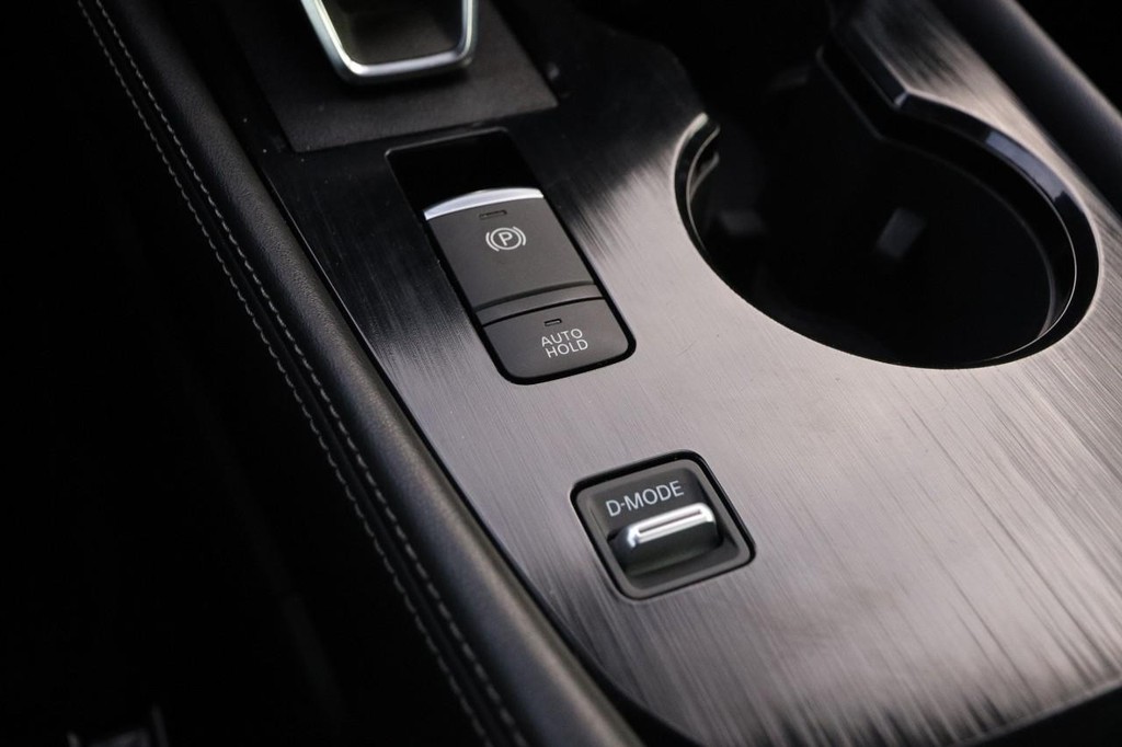 Nissan Rogue Vehicle Image 20