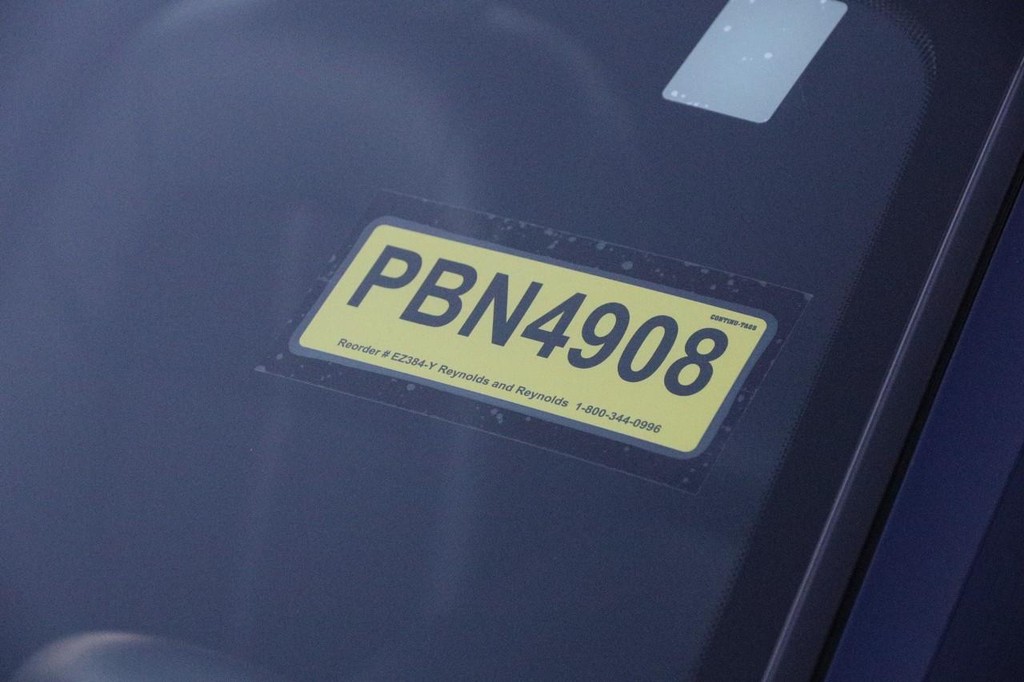 Nissan Altima Vehicle Image 26