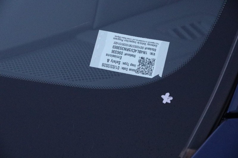 Nissan Altima Vehicle Image 27