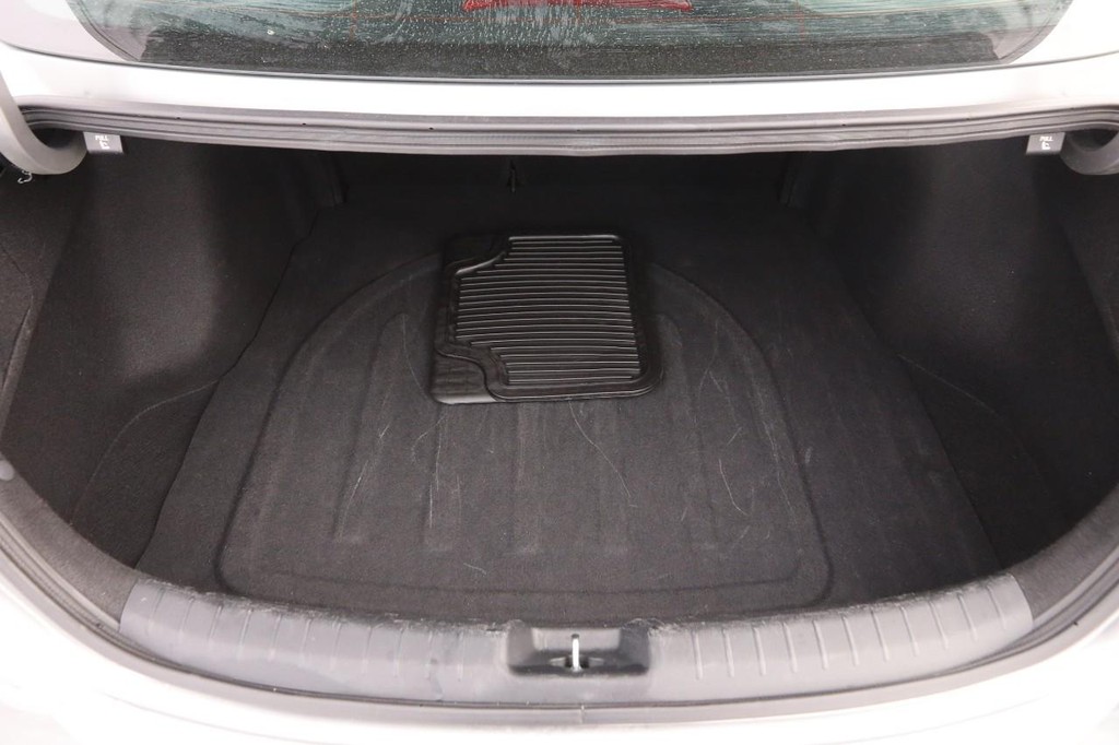 Kia Forte Vehicle Image 07