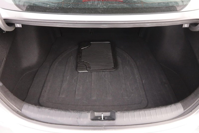 Kia Forte Vehicle Image 07