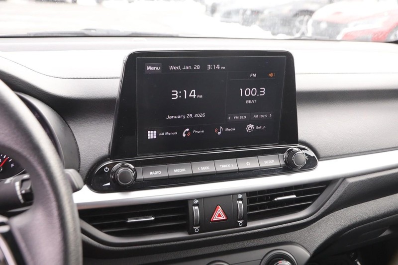 Kia Forte Vehicle Image 14