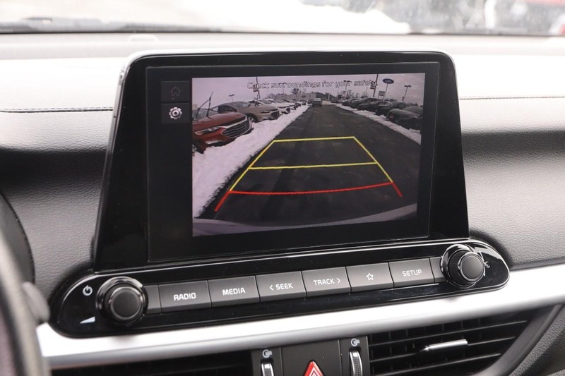 Kia Forte Vehicle Image 15