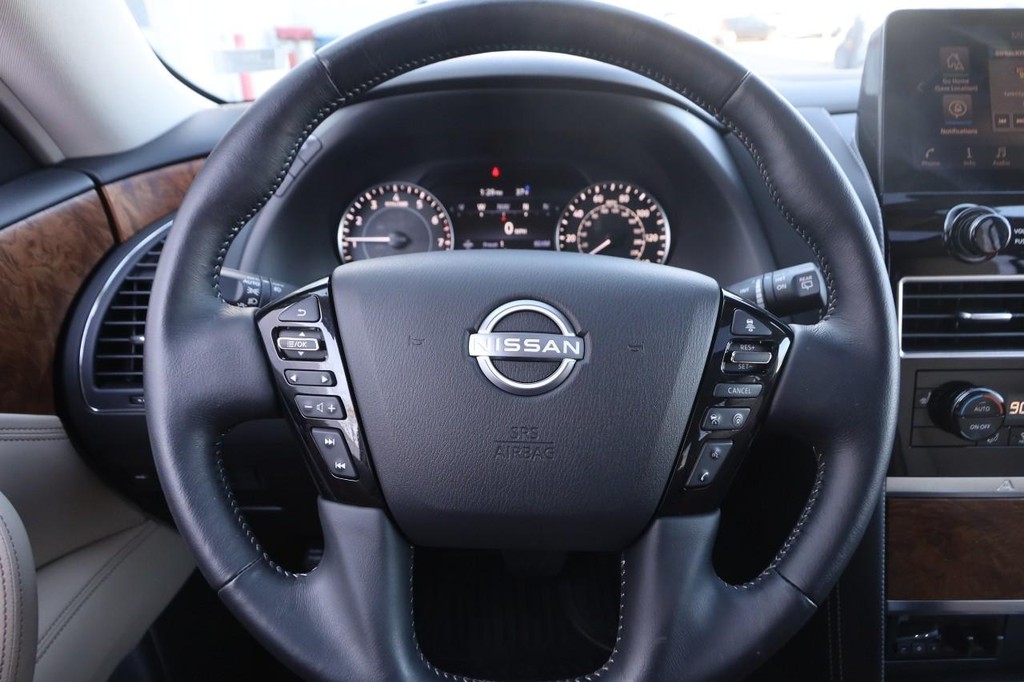Nissan Armada Vehicle Image 13