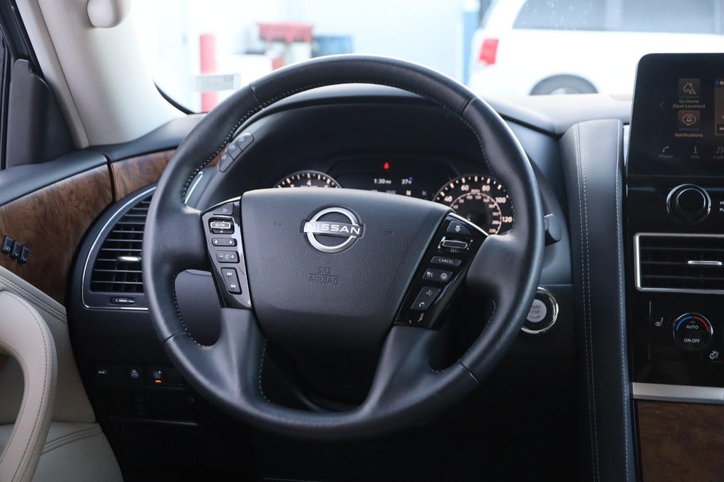 Nissan Armada Vehicle Image 26