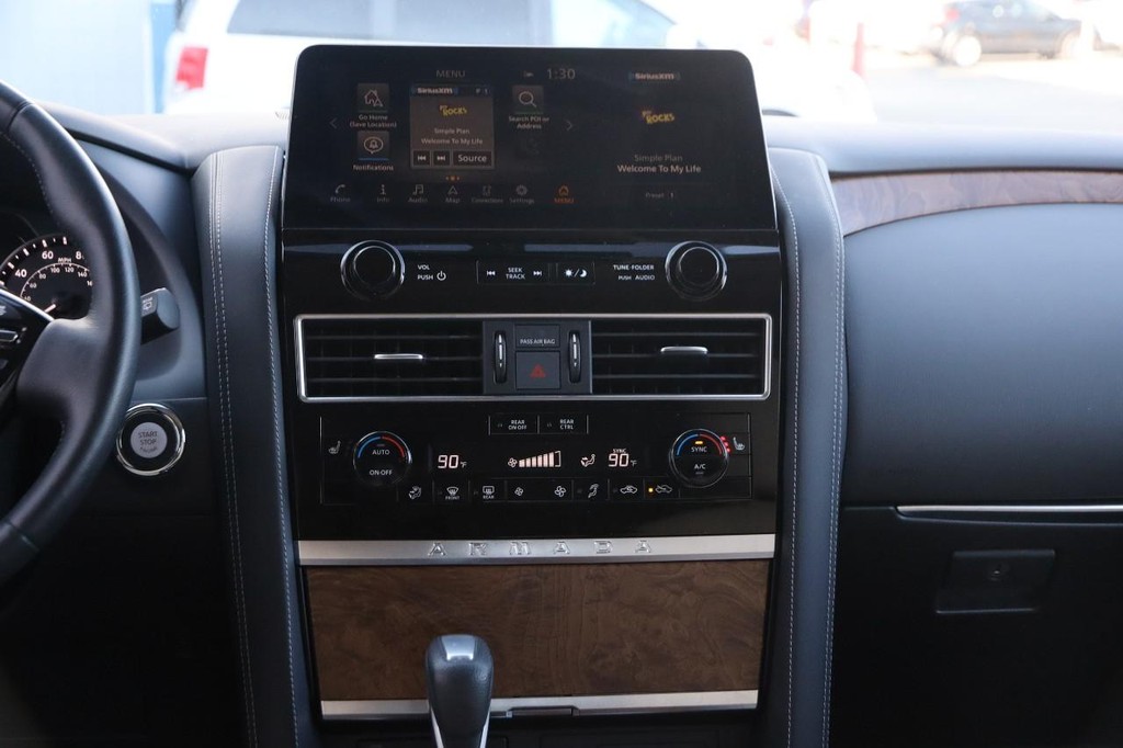 Nissan Armada Vehicle Image 27