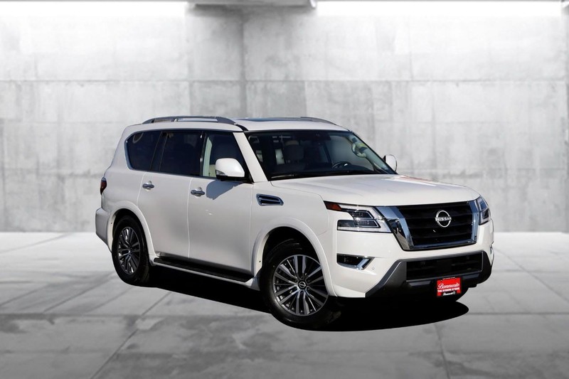 Nissan Armada Vehicle Image 02