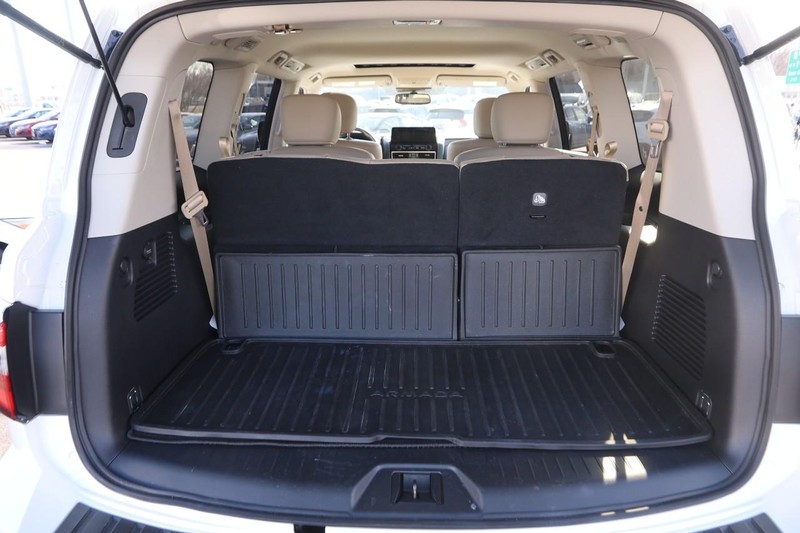 Nissan Armada Vehicle Image 07