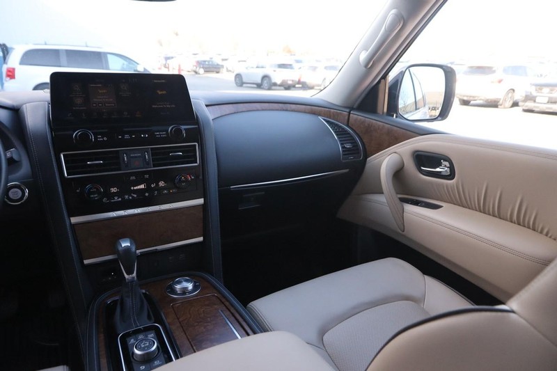 Nissan Armada Vehicle Image 28