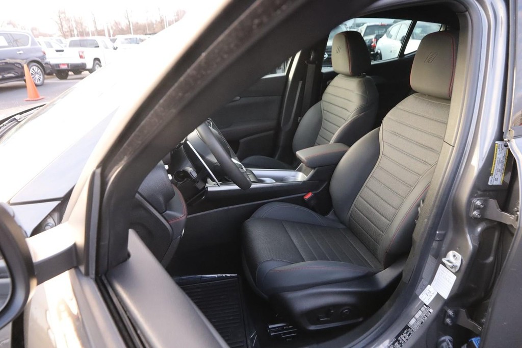 Dodge Hornet Vehicle Full-screen Gallery Image 8