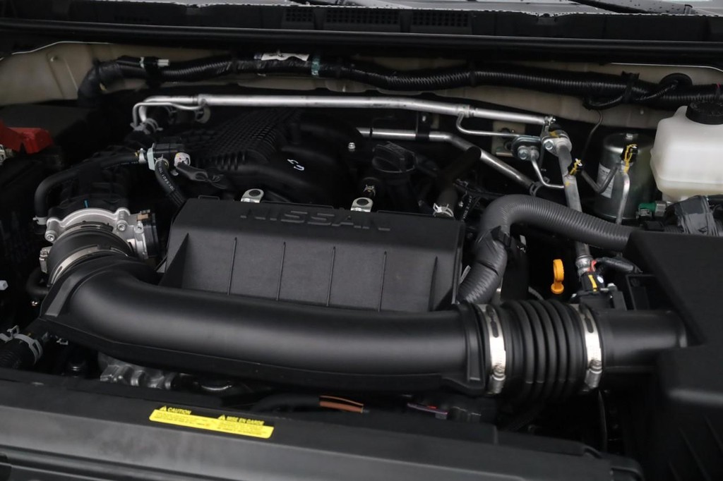 Nissan Frontier Vehicle Image 25