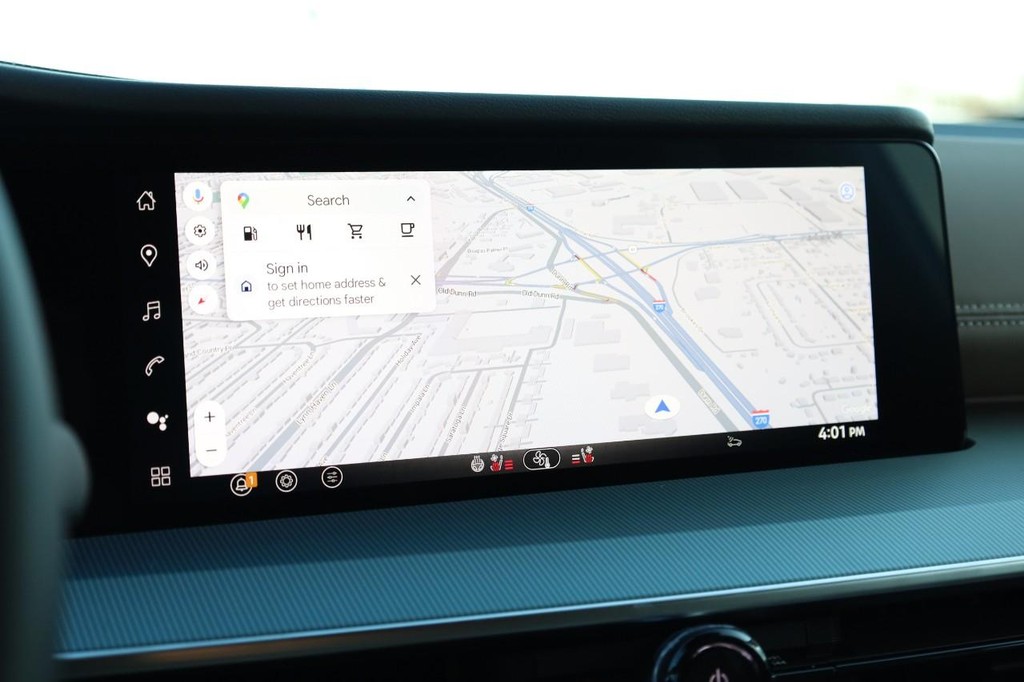 Nissan Murano Vehicle Full-screen Gallery Image 15