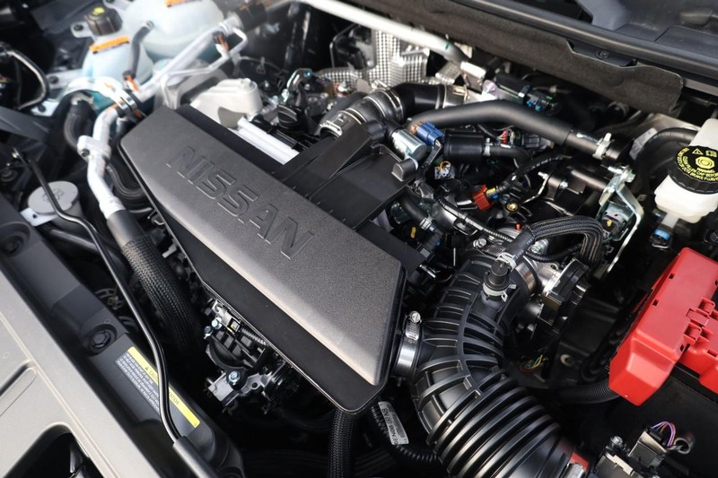 Nissan Rogue Vehicle Image 28