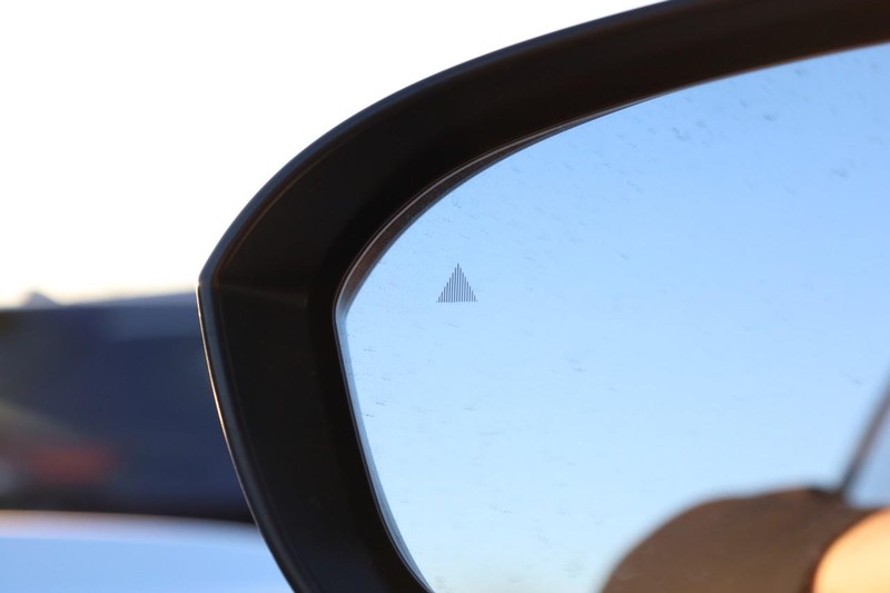 Nissan Rogue Vehicle Image 20