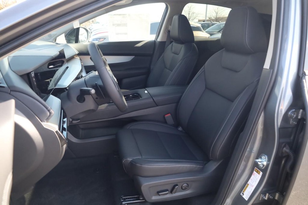 Nissan Murano Vehicle Full-screen Gallery Image 19