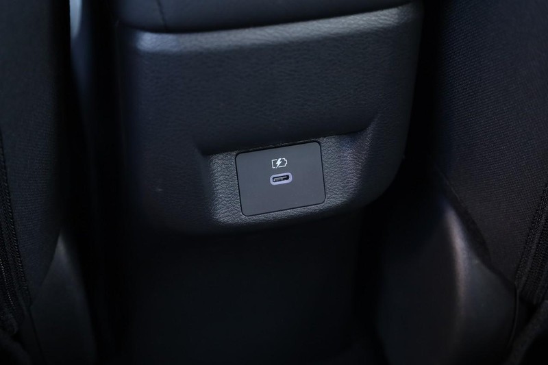 Nissan Versa Vehicle Image 20