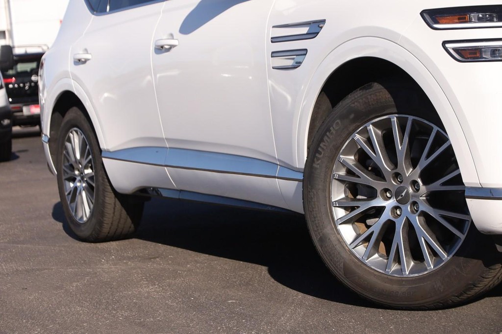 Genesis GV80 Vehicle Image 03