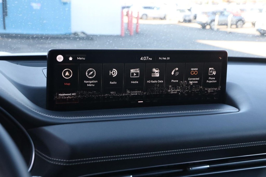 Genesis GV80 Vehicle Image 17